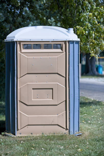 Best Portable restroom trailer rental  in Chico, WA